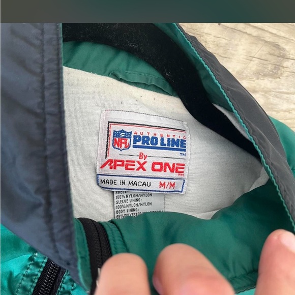 VINTAGE KELLY GREEN EAGLES GRAIN ZIP UP #eagles #vintagenfl #vintage - Picture 4 of 8